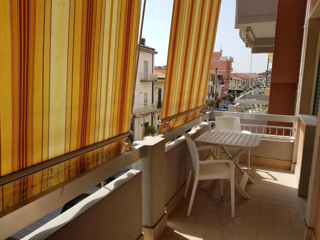 Residenza Lumiere Villa Термоли Екстериор снимка