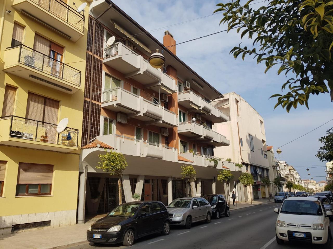 Residenza Lumiere Villa Термоли Екстериор снимка